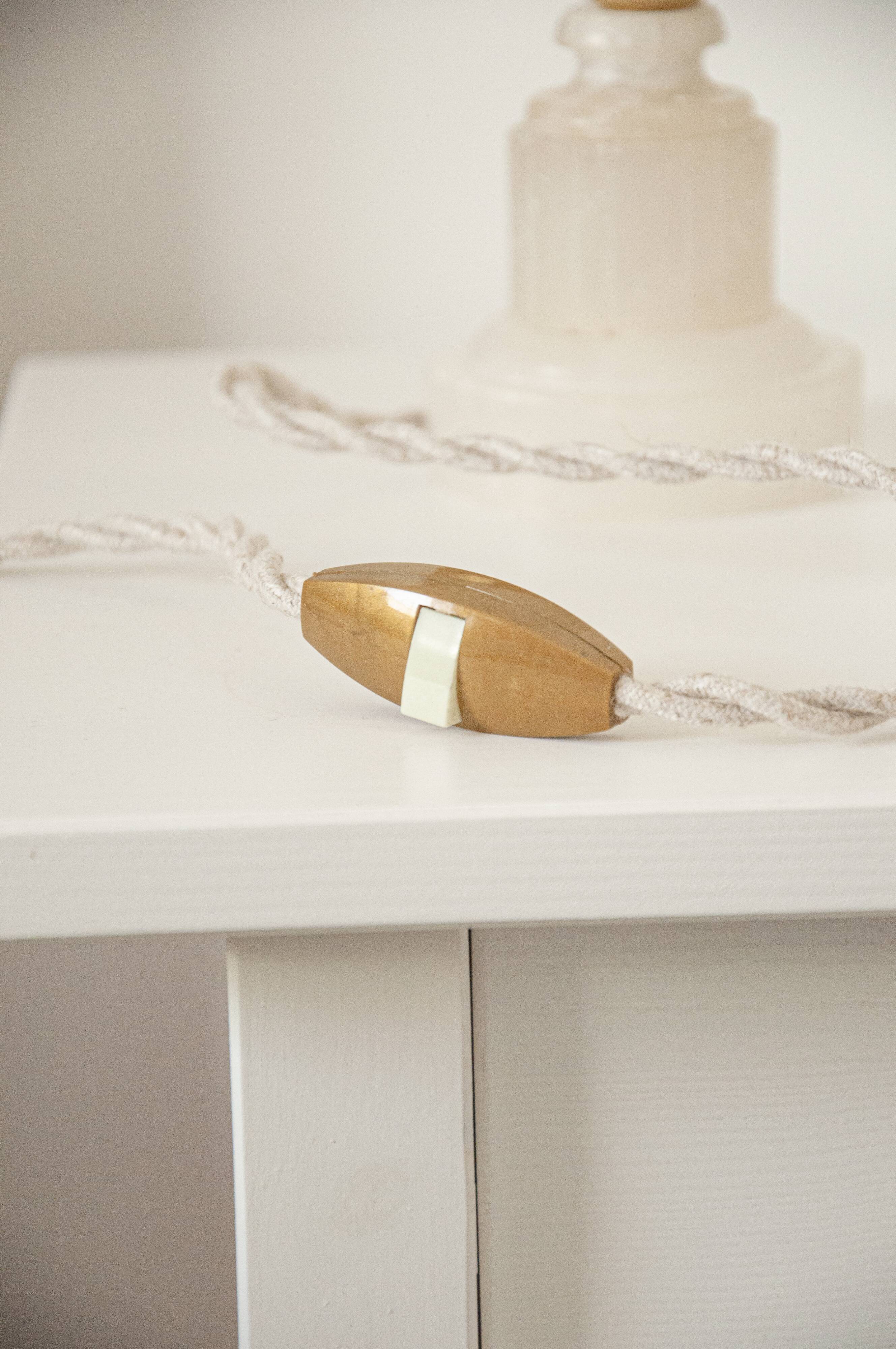 Vintage table lamp with albatre foot