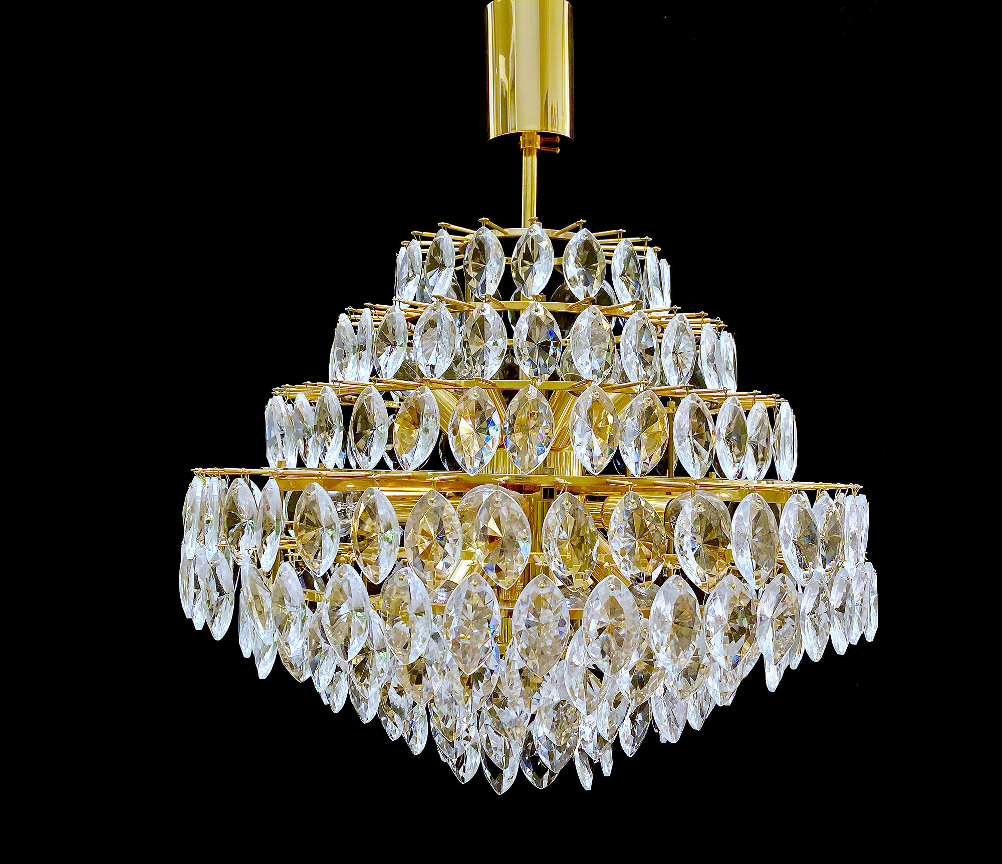 Vintage XXL Luxury Golden Chandelier Fine Gold and Crystal , 60 70 years