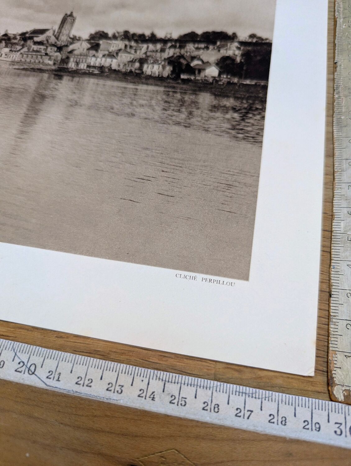 Beaumont-sur-Oise, photo plate printed in 1934.