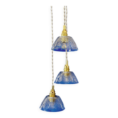Suspension triple abat-jour vintage en verre ciselé