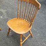 Set of 4 Windsor type chairs designed by Ethan Allen