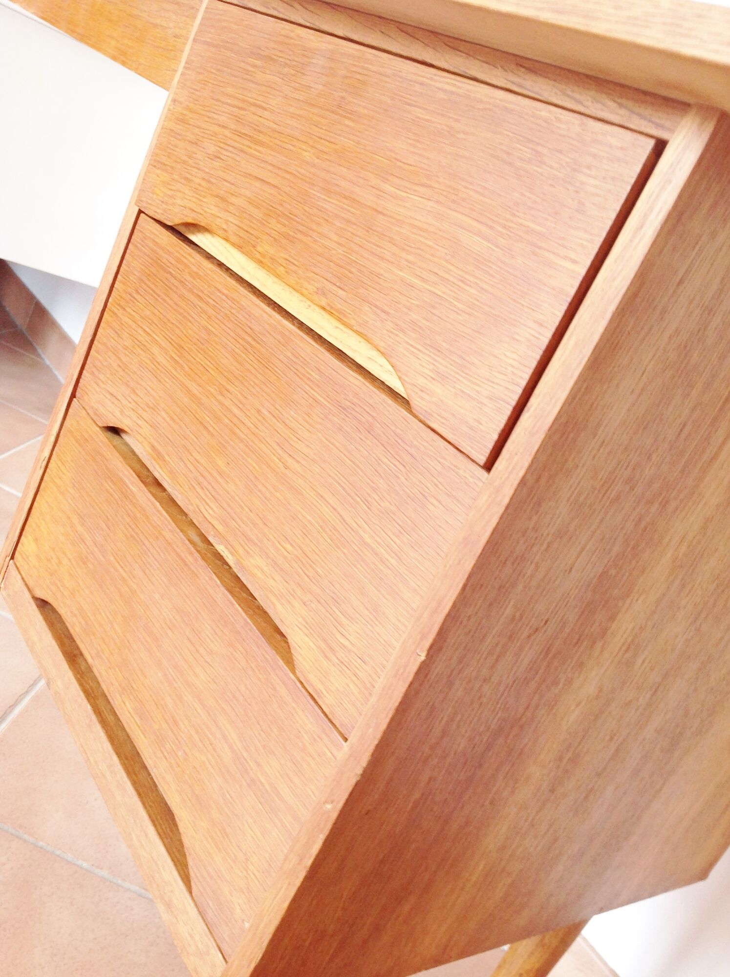 Scandinavian-style verni chene desk / vintage 60s