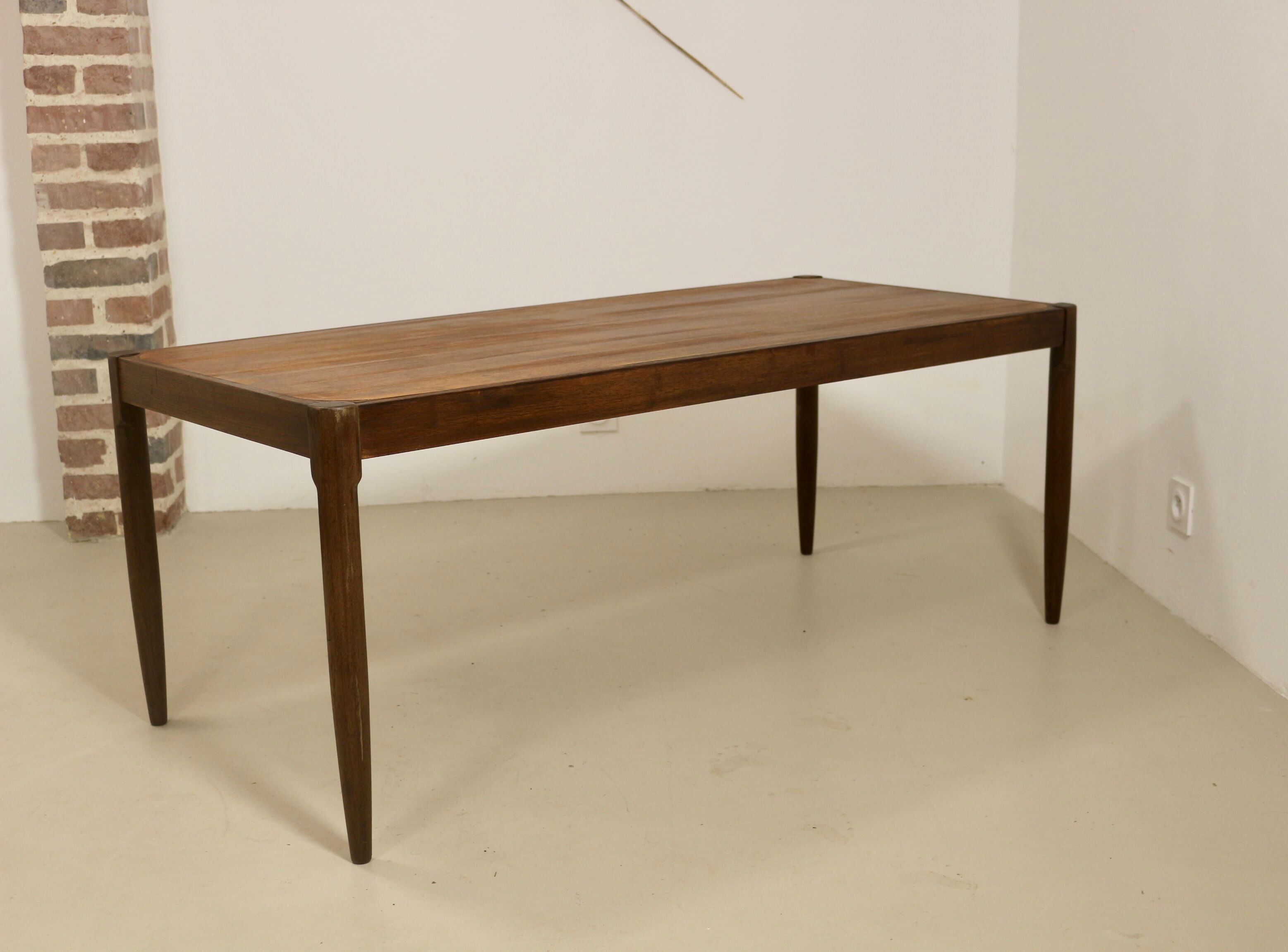 Scandinavian teak coffee table year 60 : Ref : Rosy