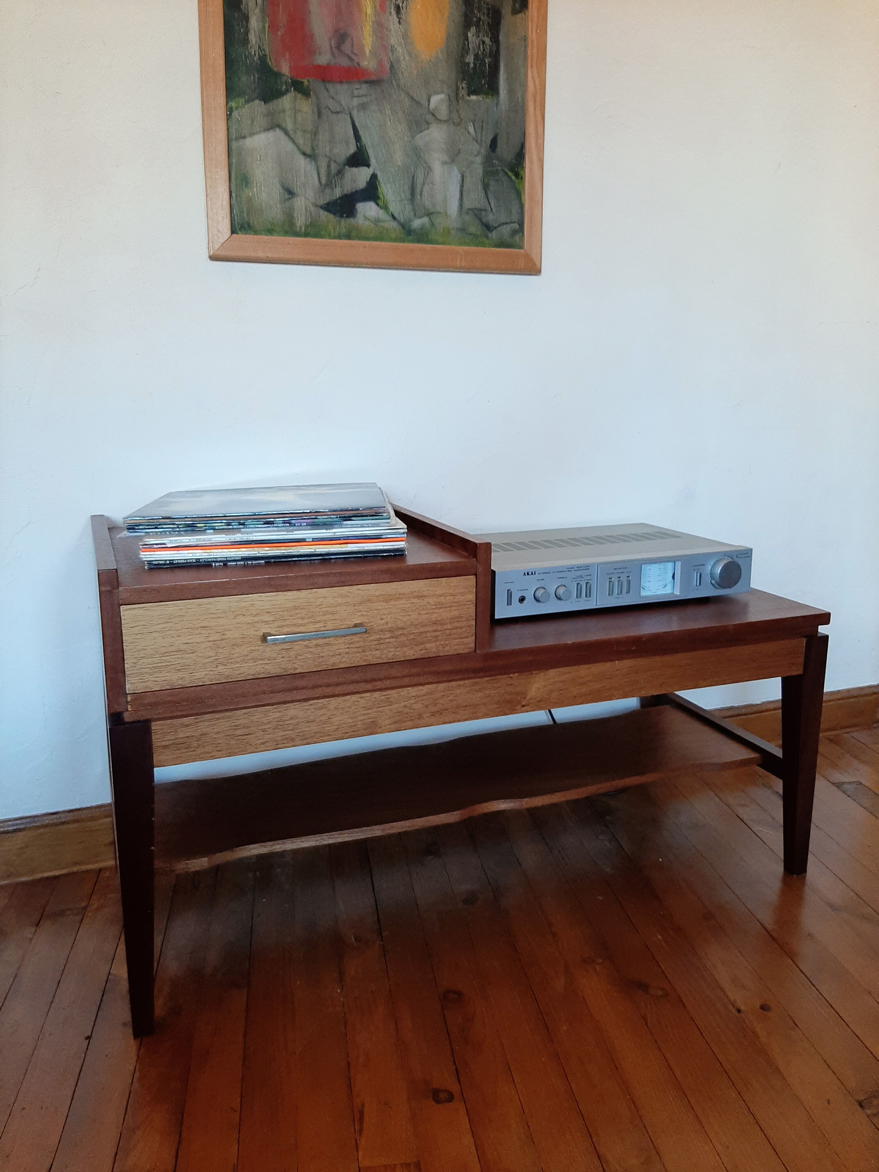 Vintage entry furniture console