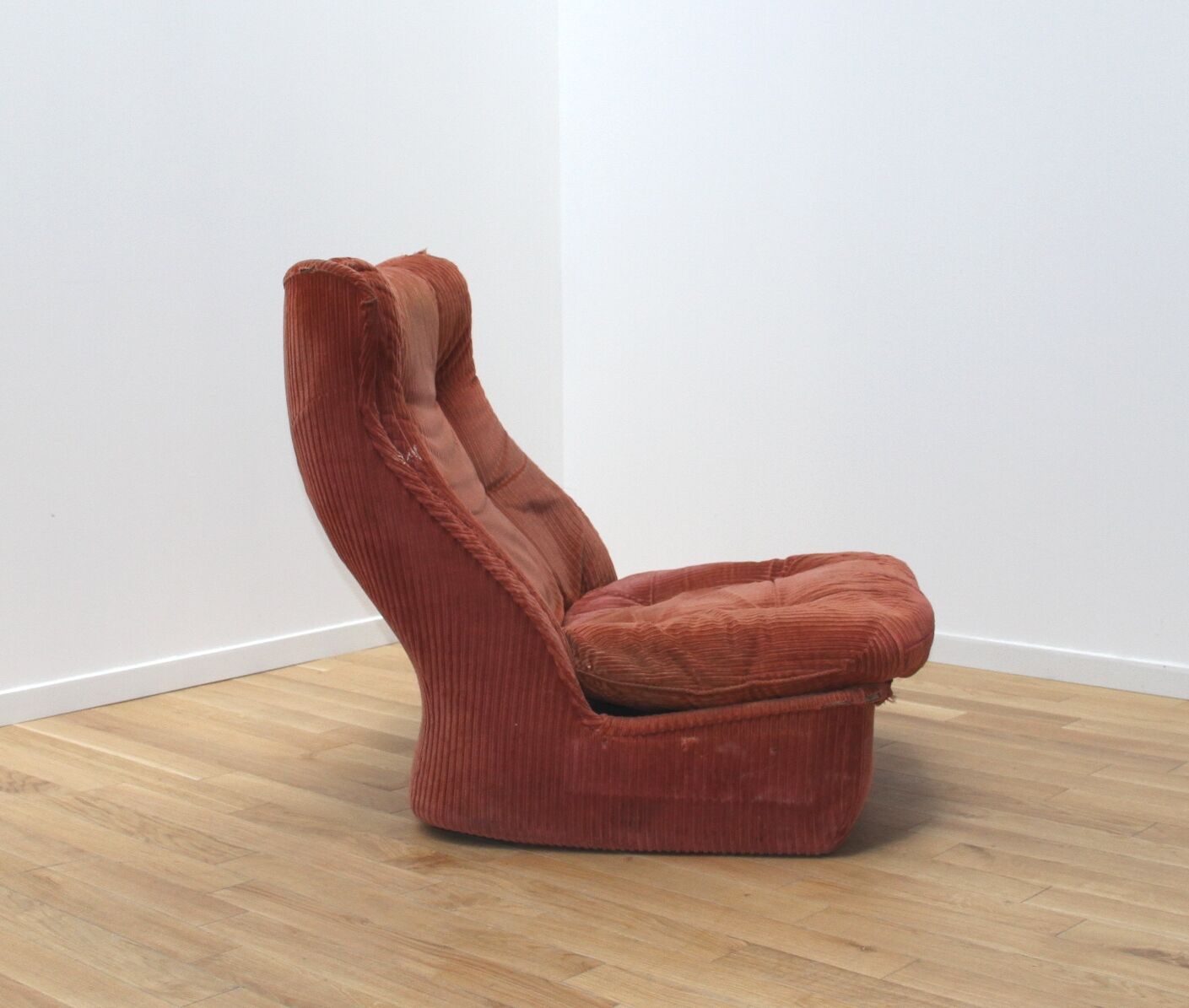 Pair of Orchid armchairs, Michel Cadestin