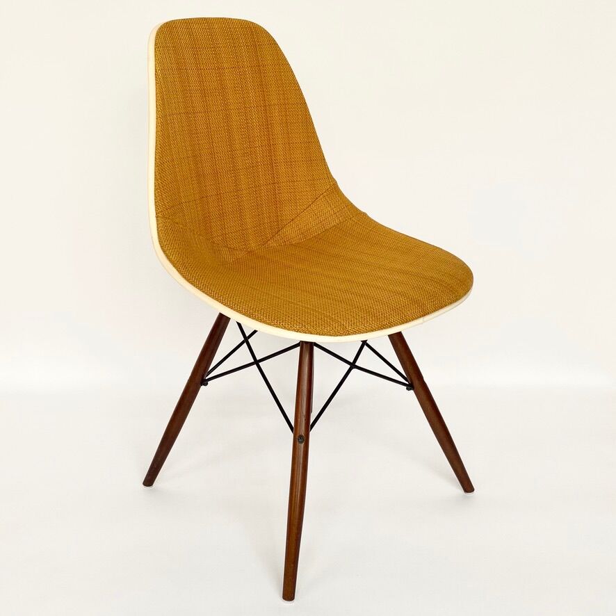 Chair Eames circa 60
