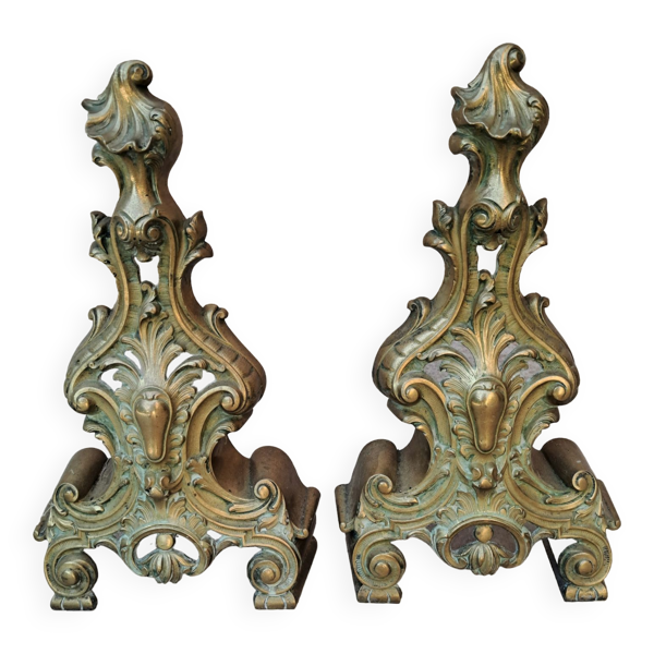 Chenets en bronze doré style Louis XV