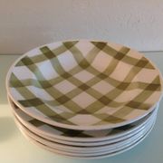 Set of six flat plates and one Moulin des Loups bowl, green tablecloth model/1950s-1960s