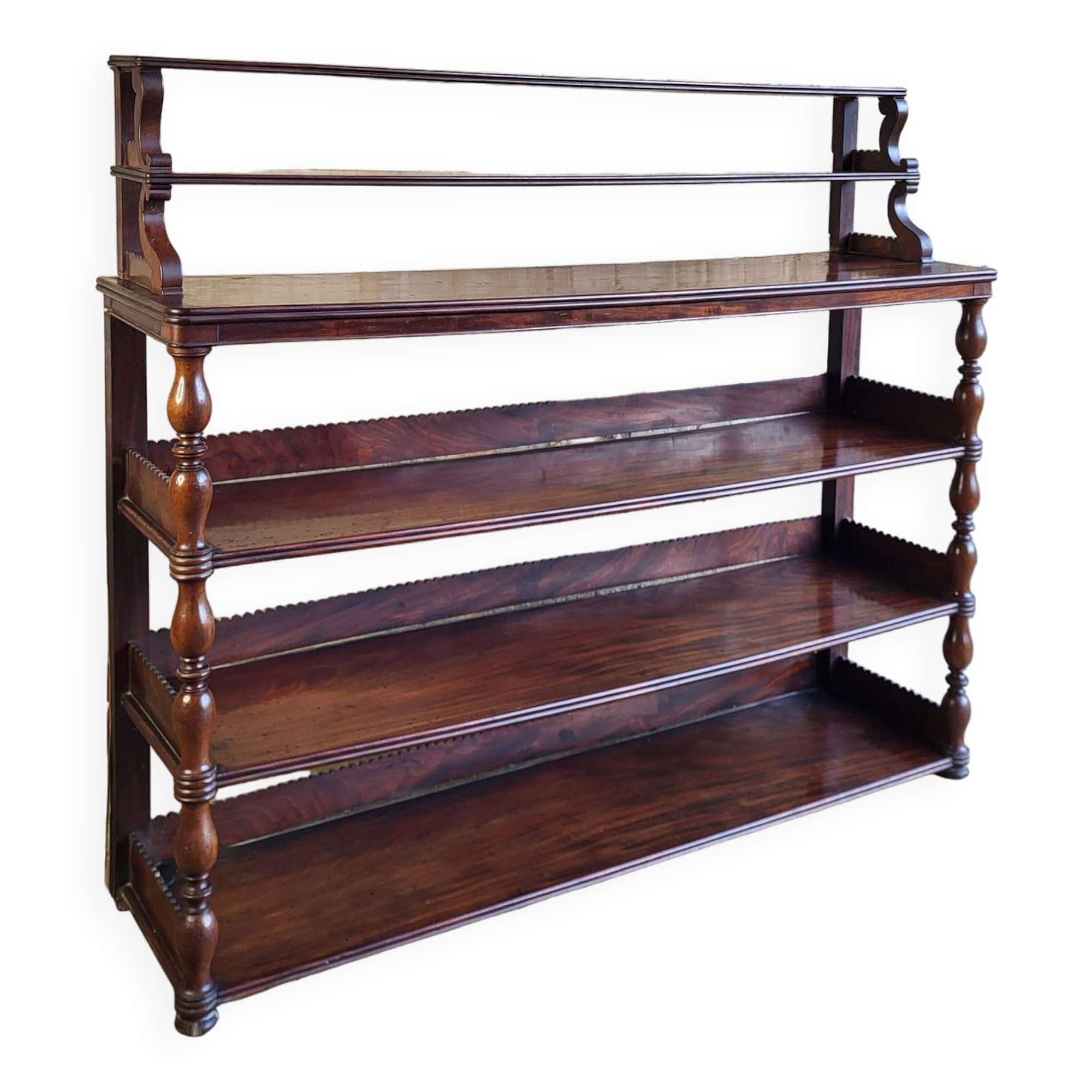 Etagère d'applique en acajou
