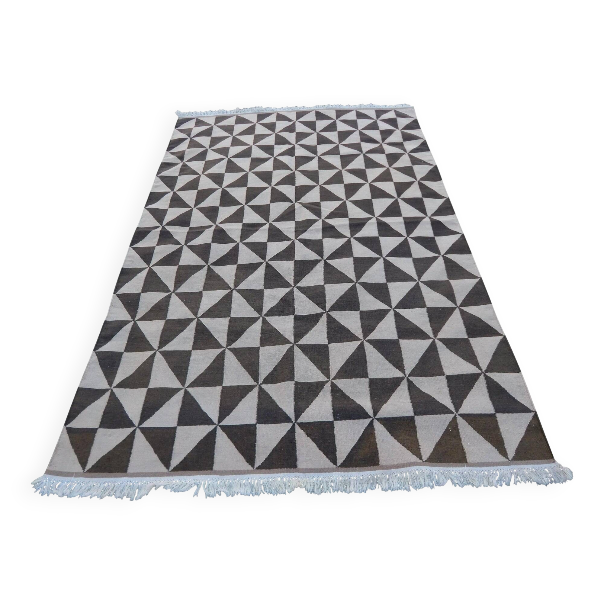 Vintage Turkish kilim, handwoven, 135x202 cm.