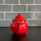 Théière rouge en tôle émaillée