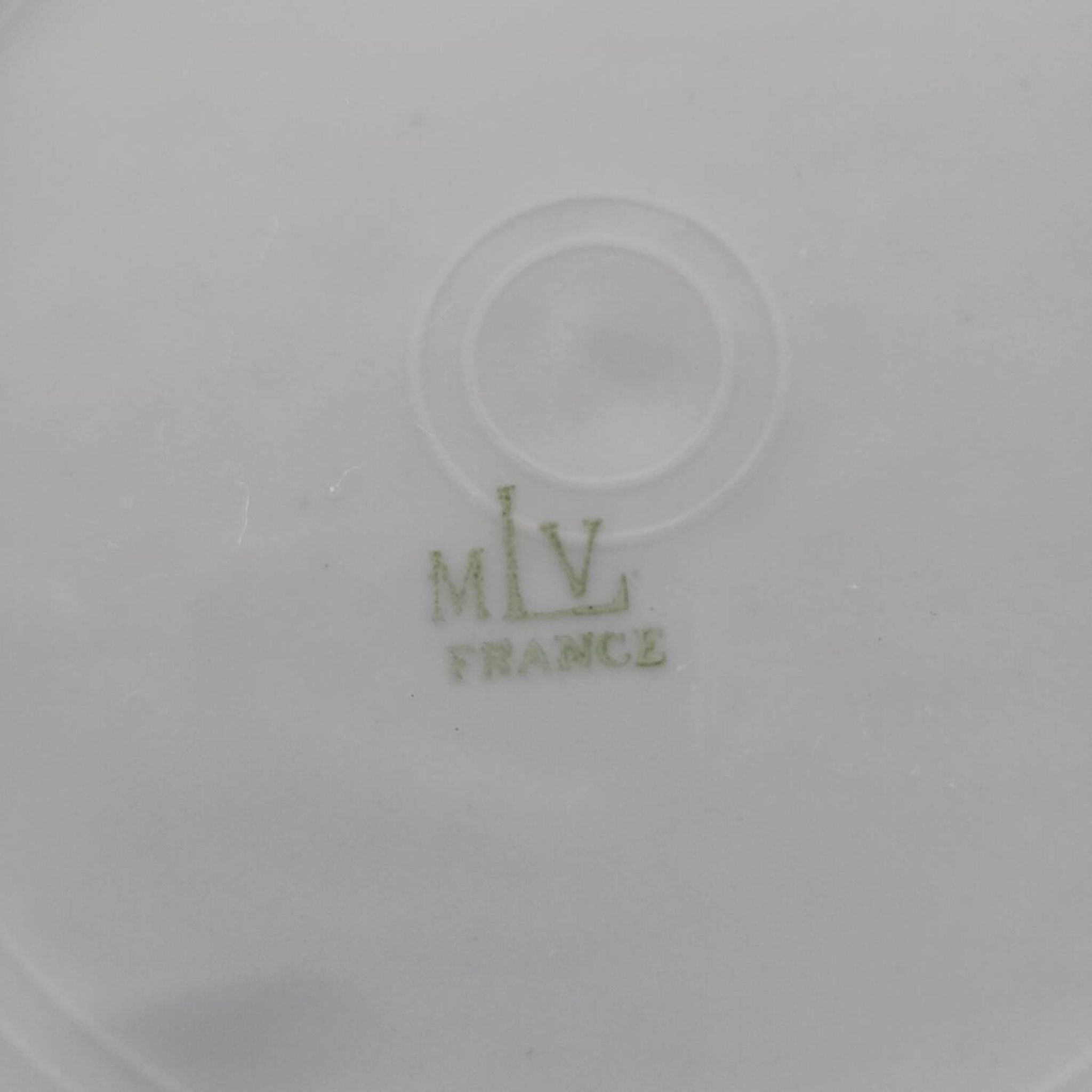 10 Art Deco deep plates MLV France