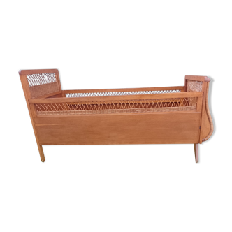 Vintage cot child rattan baby