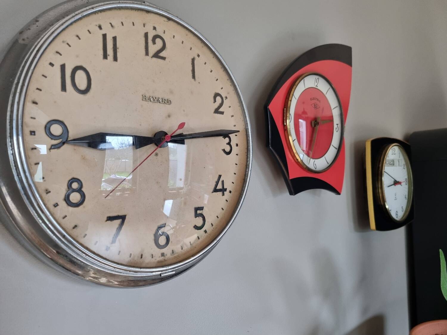 Wall clock