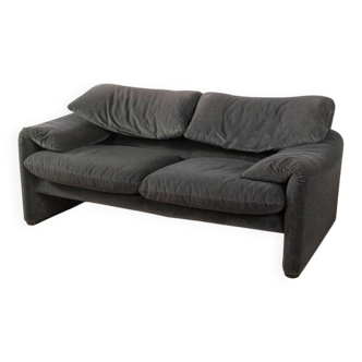 Canapé 675 Maralunga par Vico Magistretti, Cassina