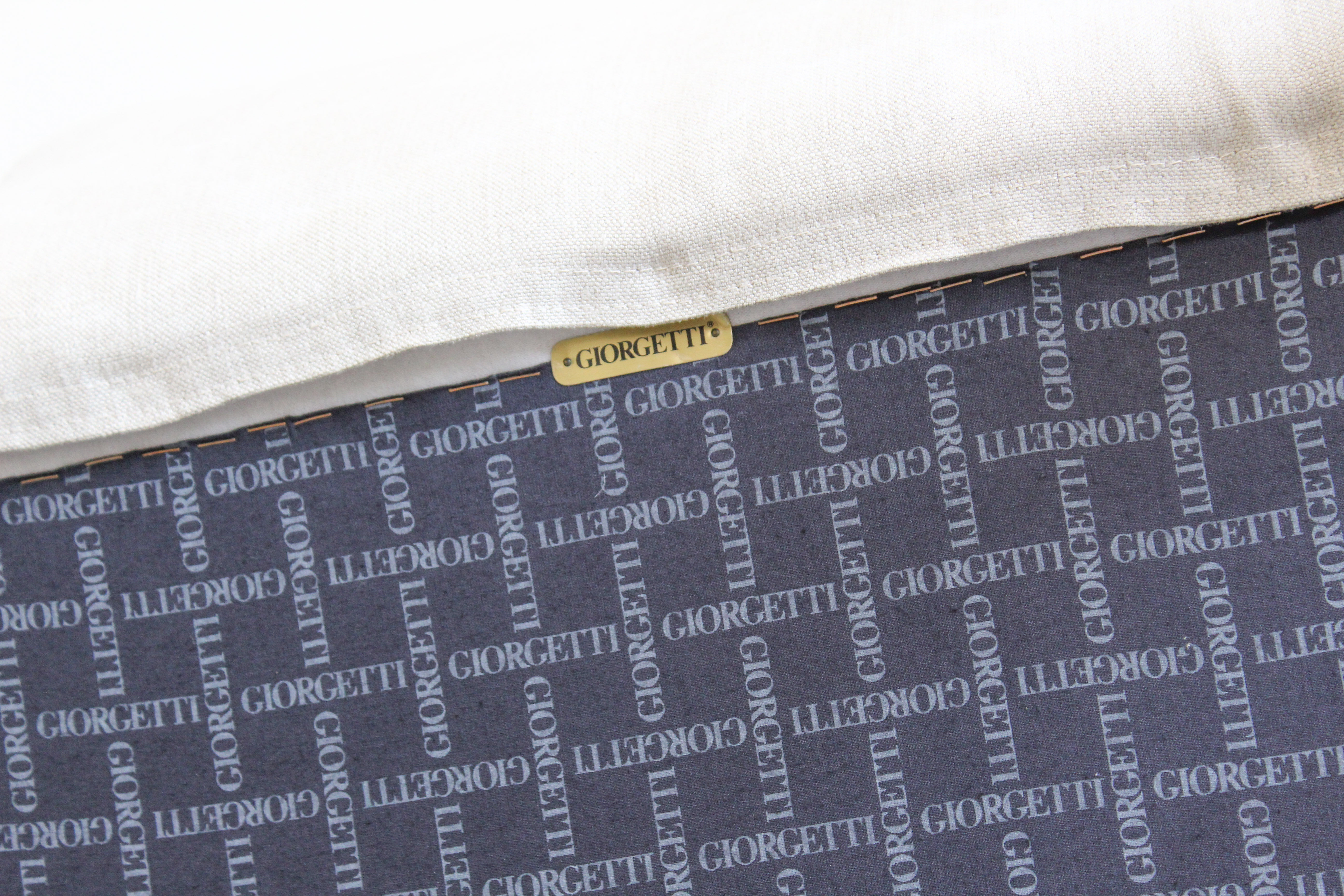 Pair of Armchairs "Progetti" Umberto Asnago for Giorgetti, signed, italy 1980s