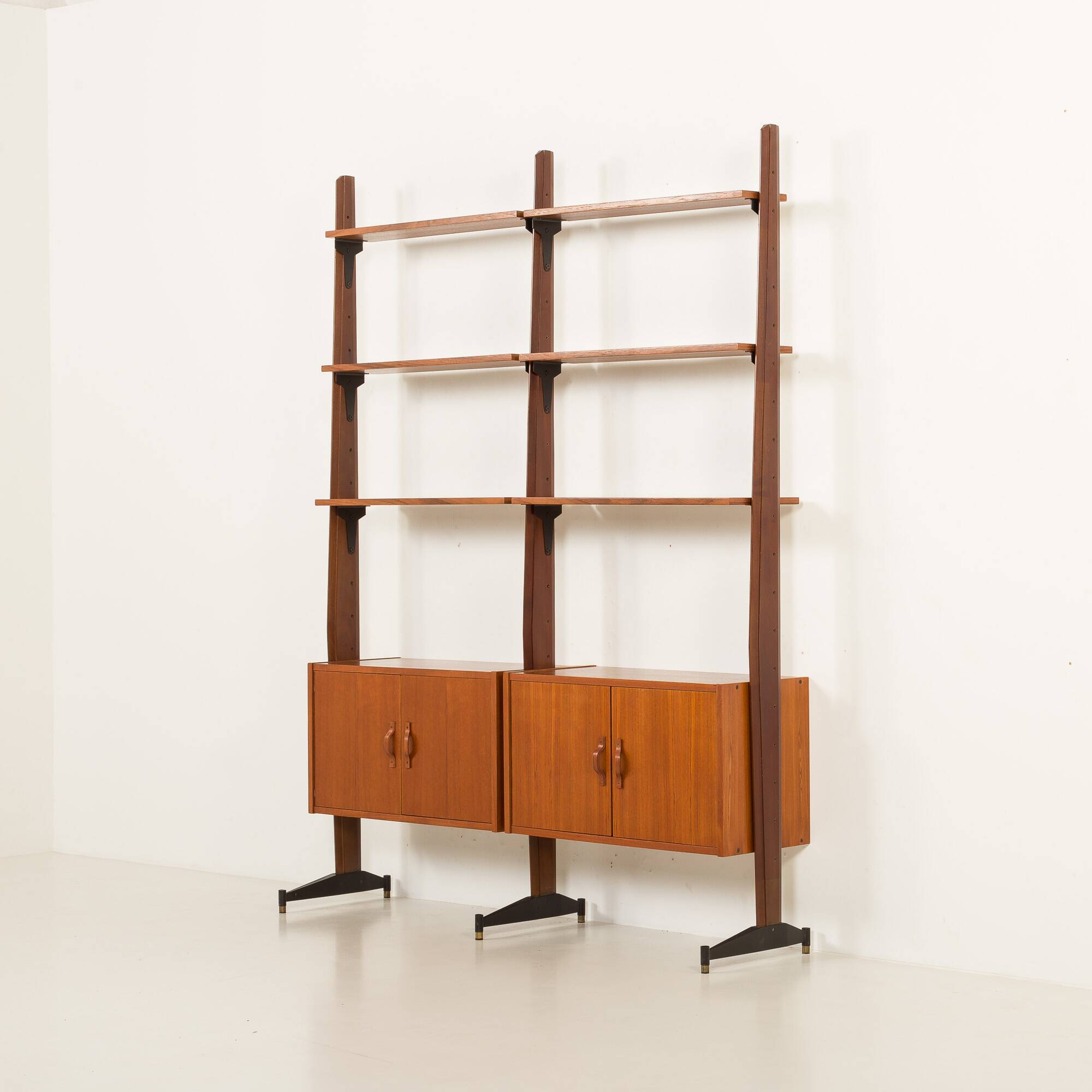 Italian free standing wall unit in teak, 1960s