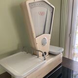 Vintage scale