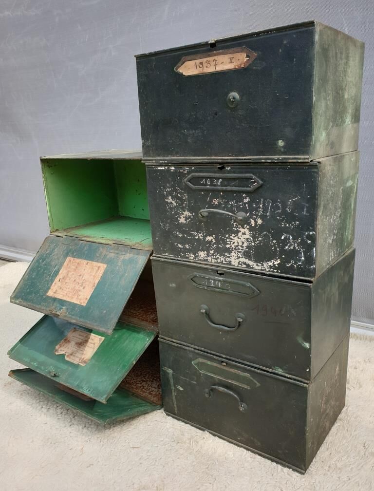 Lot 7 metal cartonniers 1920 André Labbé