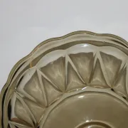 Coupe sur pied vintage en verre fumé – Compotier à bord festonné – Ø 23 cm