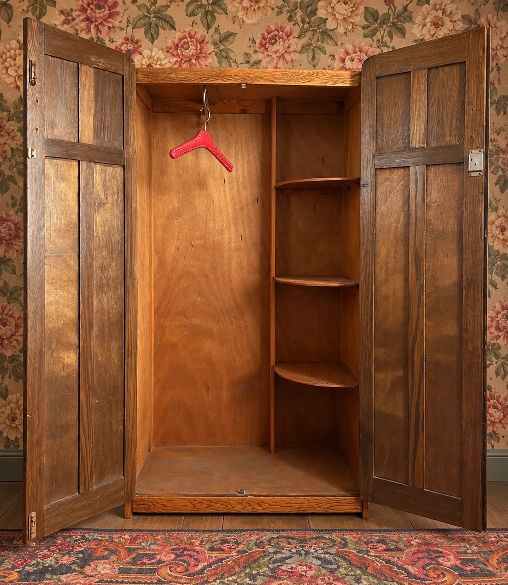 Small English oak wardrobe from the early 20th century with unusual proportions, a rarity.