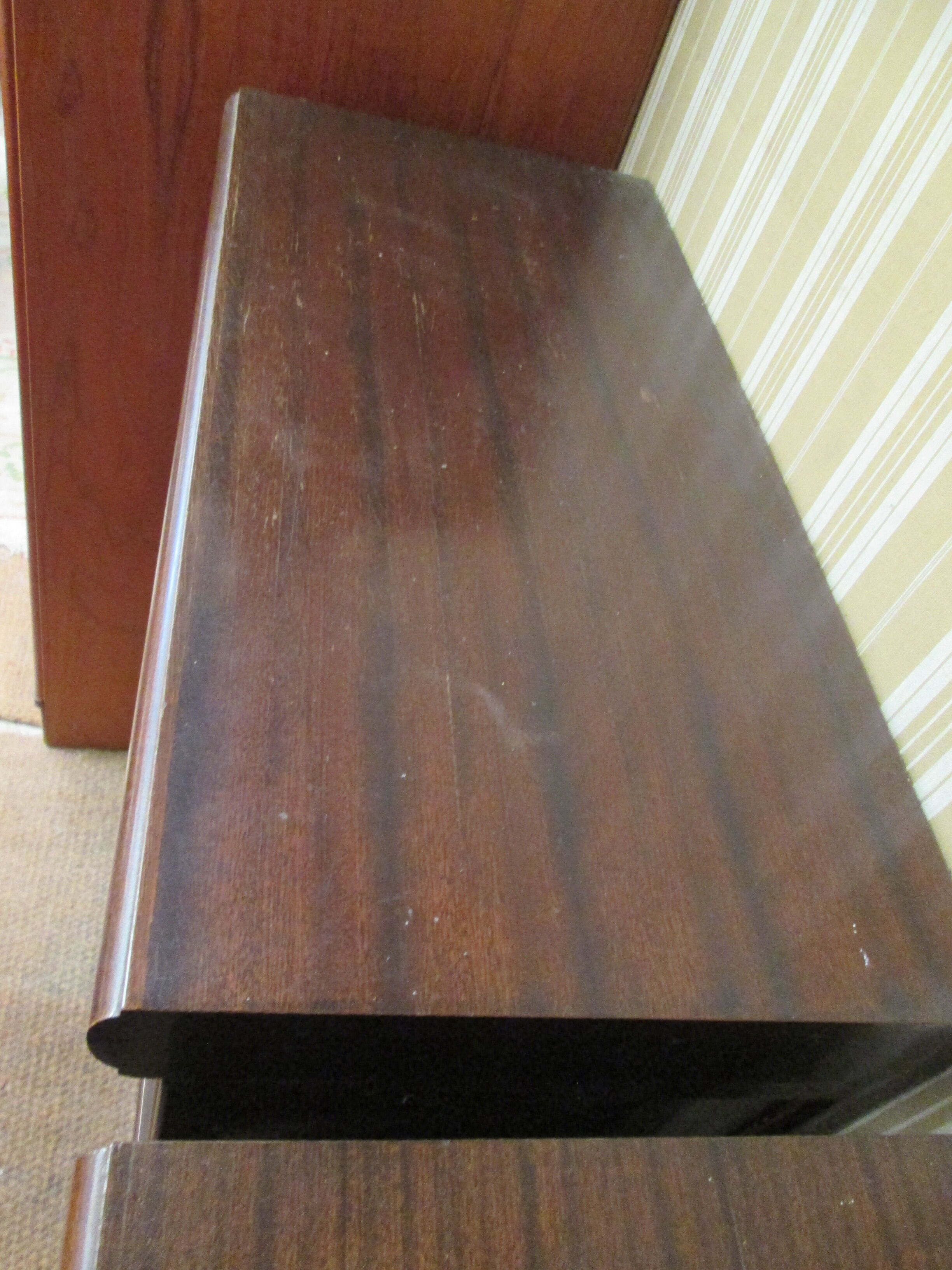 Mahogany MD bookcase