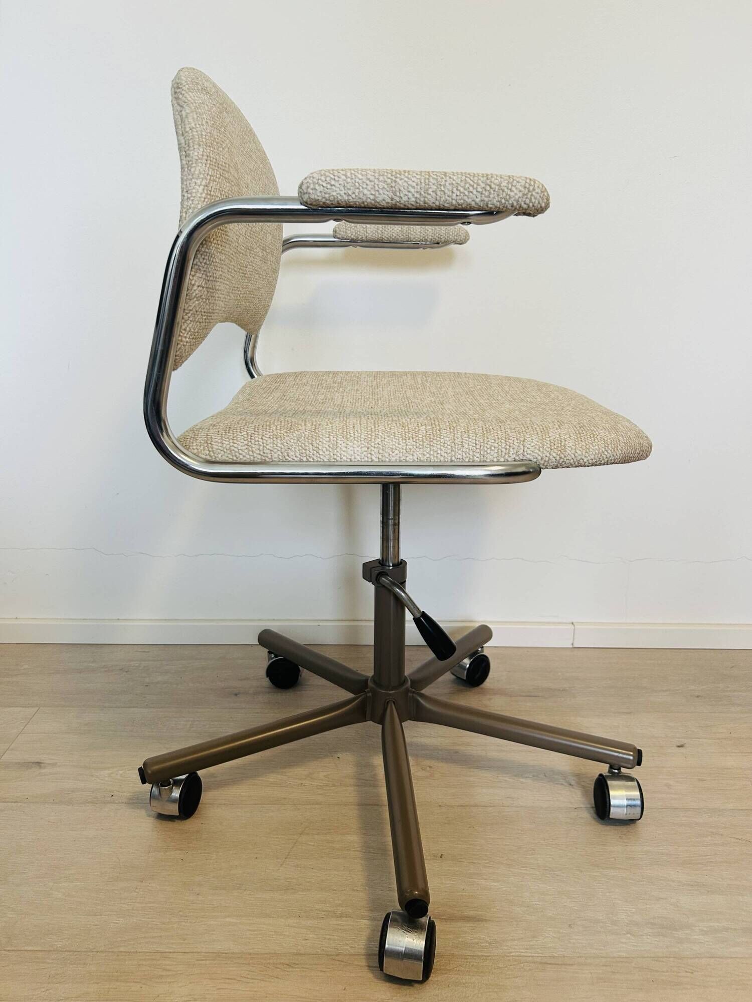 Fully Restored Desk Office Chair by Kovona, Czechoslovakia 1970’s