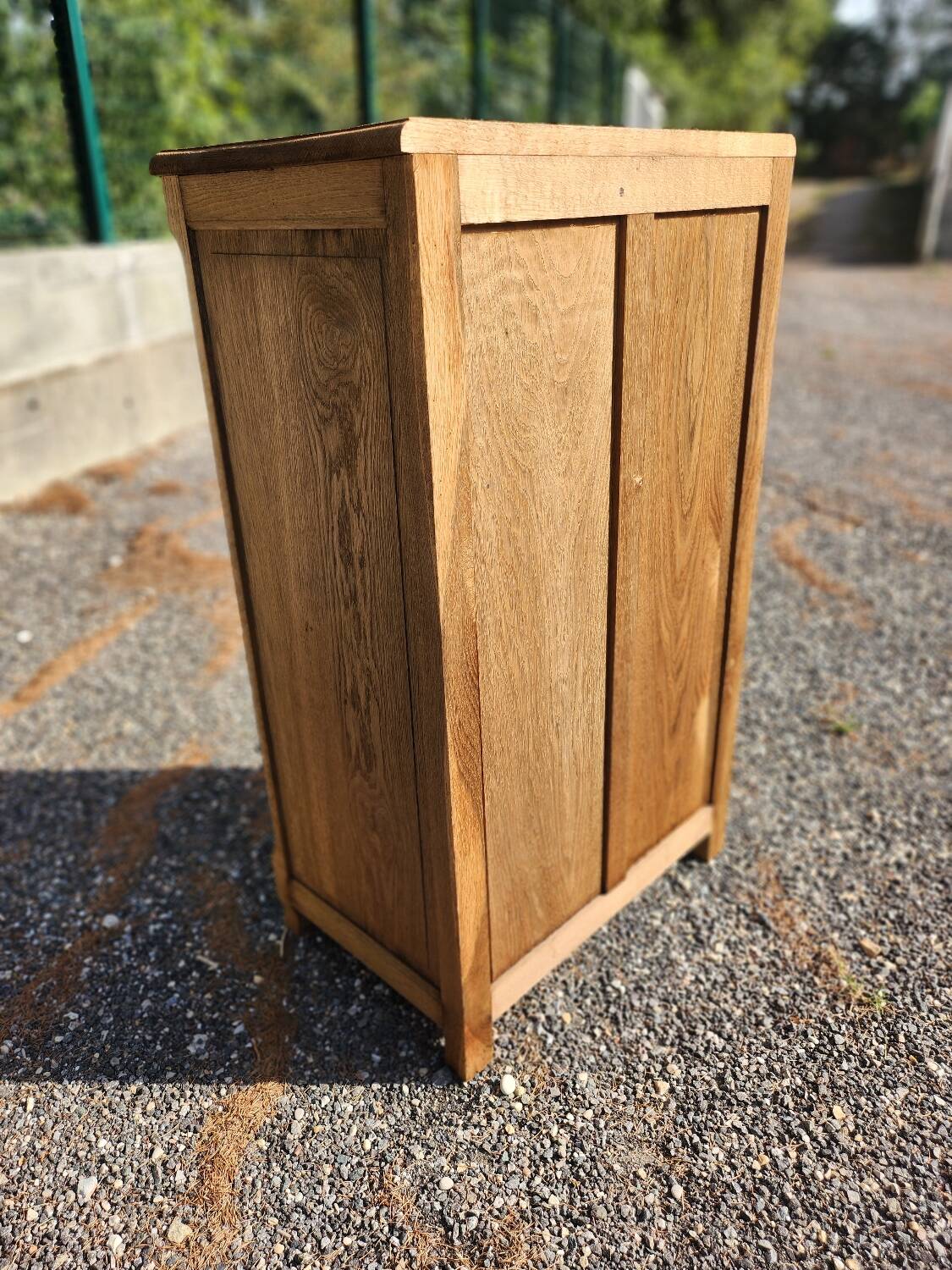 Old small vintage oak 1-door cabinet
