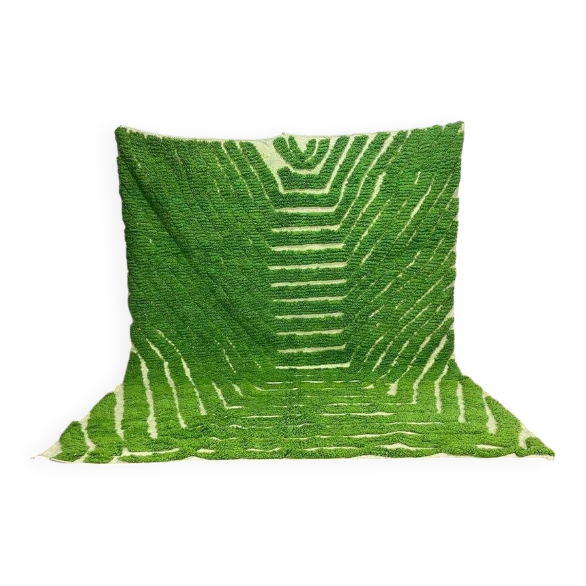 Handmade traditional natural wool rug green size 150 x 250 cm