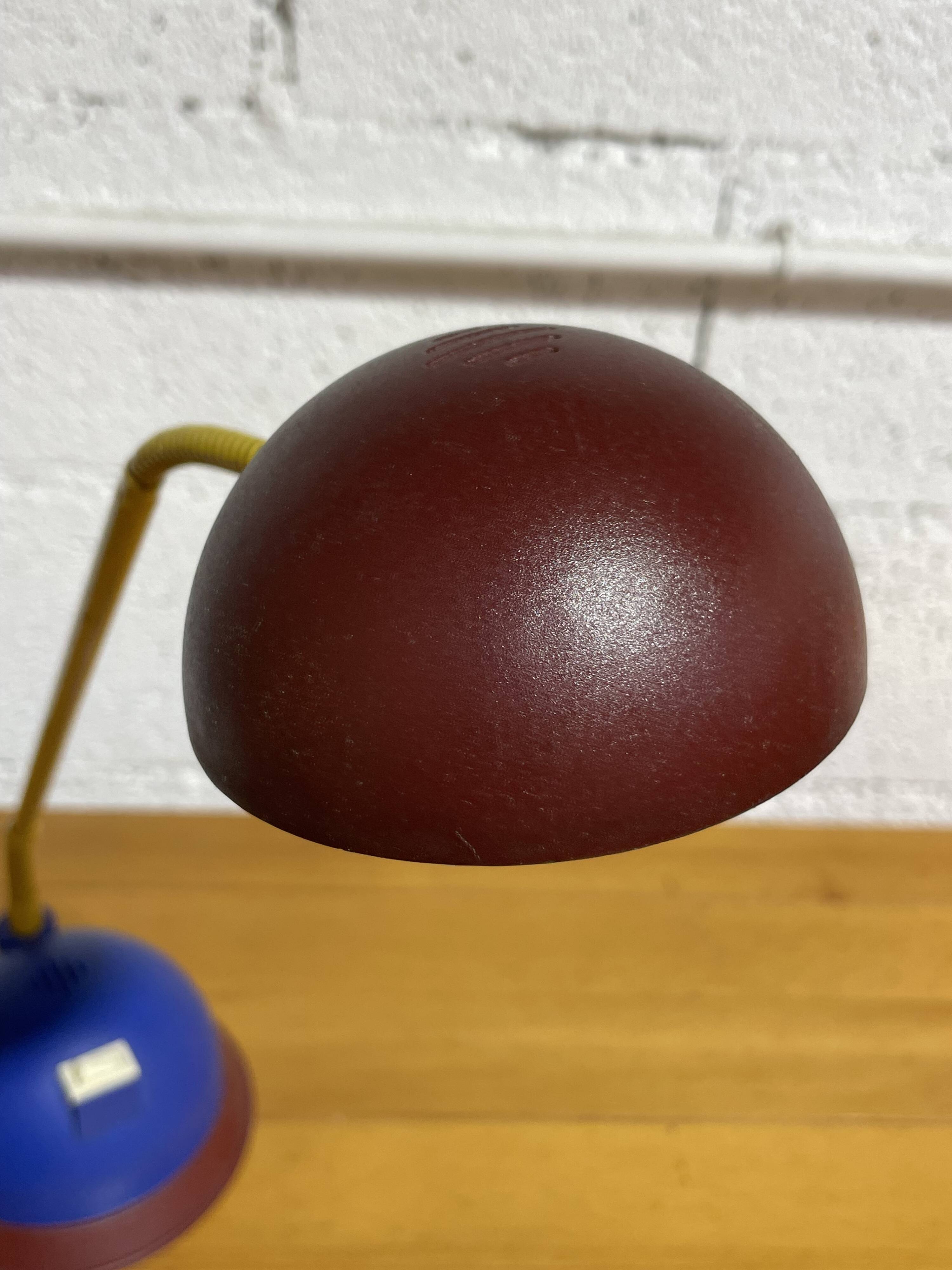 Lampe vintage Stilplast Italie années 1980