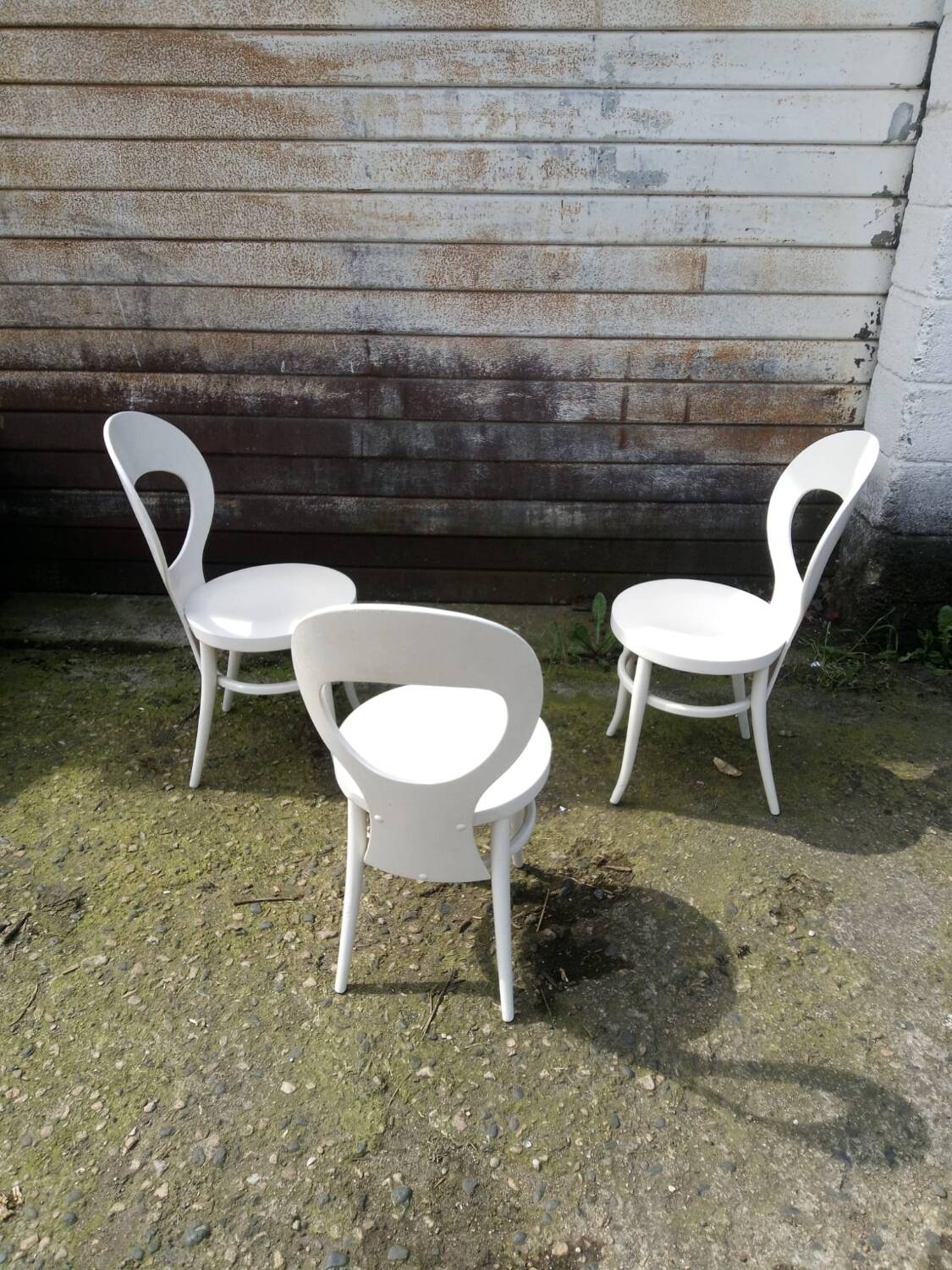 3 Baumann Mouette model chairs
