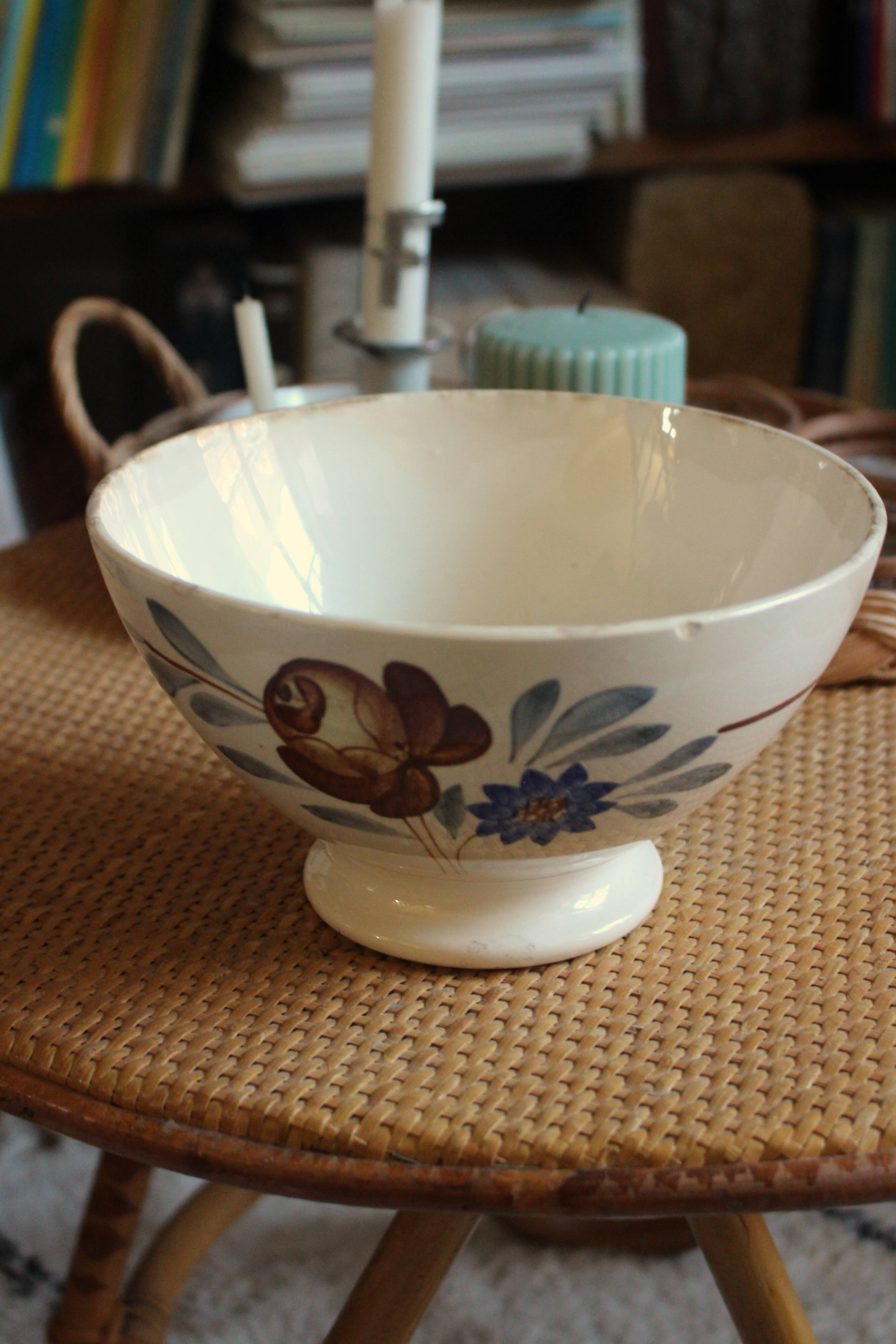 Grand Bol sur pied Faïence Digoin Sarreguemines fleurs brun bleu