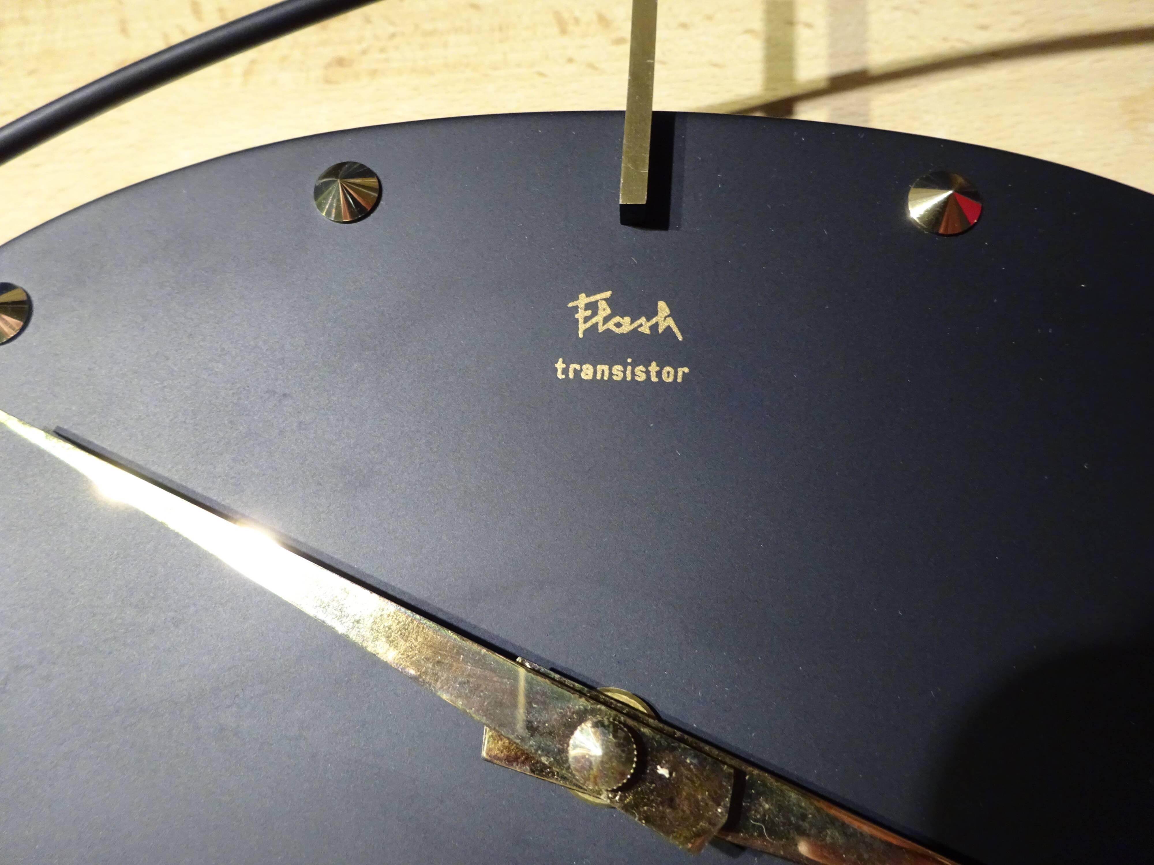 pendulum ATO flash focus ORTF vintage transistor