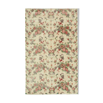 Turkish hand-knotted vintage 1970s beige carpet 157 cm x 255 cm