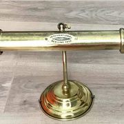 Magnificent antique wall lamp of Notary/Banker/Articulated Piano in brass.