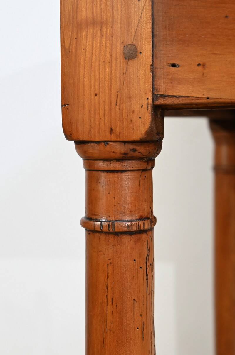 Property Farm Table in Cherry, Louis XIV style – Early 19th century