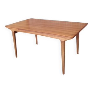 Table scandinave en bois - massif