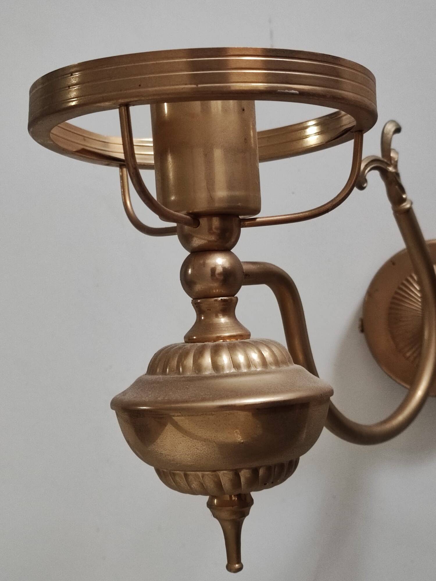 Antique brass wall sconce with two arms, Louis XV style.