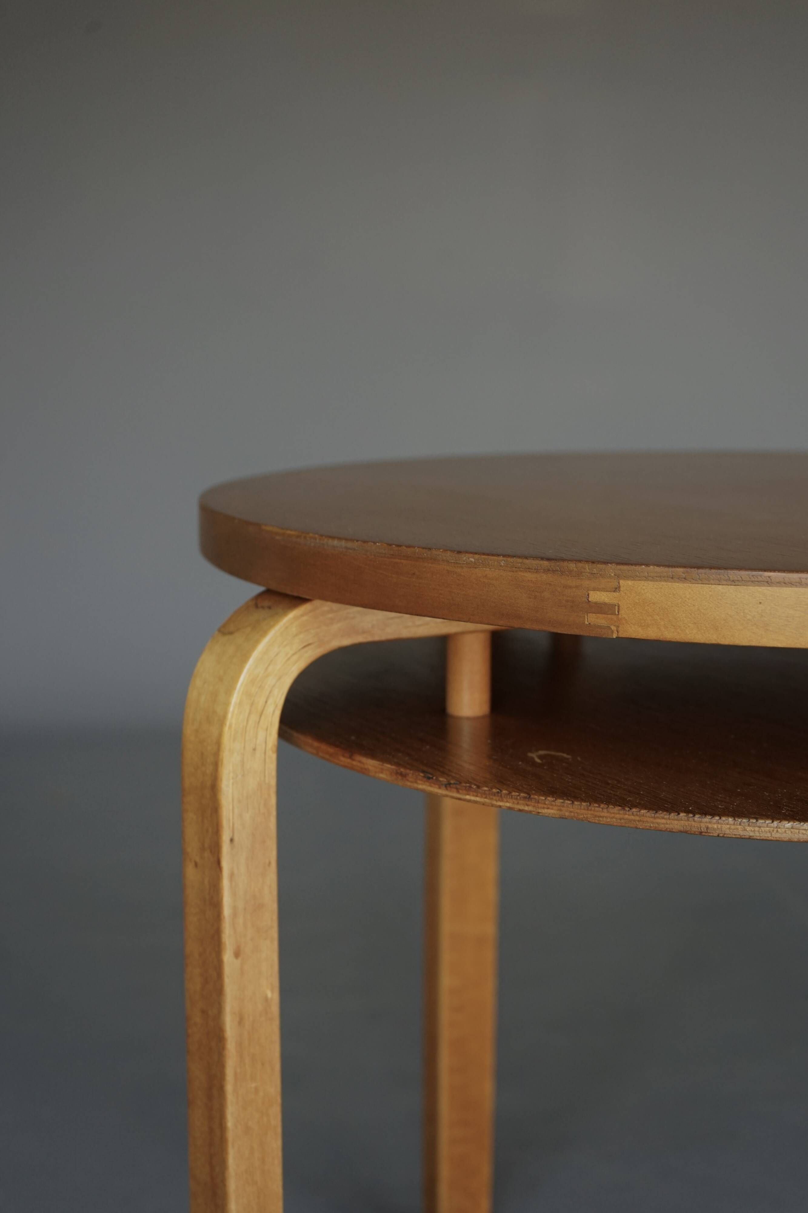 Alvar Aalto Model 70 two-tier Side Table in birch wood. Finland 1940s