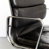 Charles & Ray Eames Softpad Executive Chair EA219 for Vitra