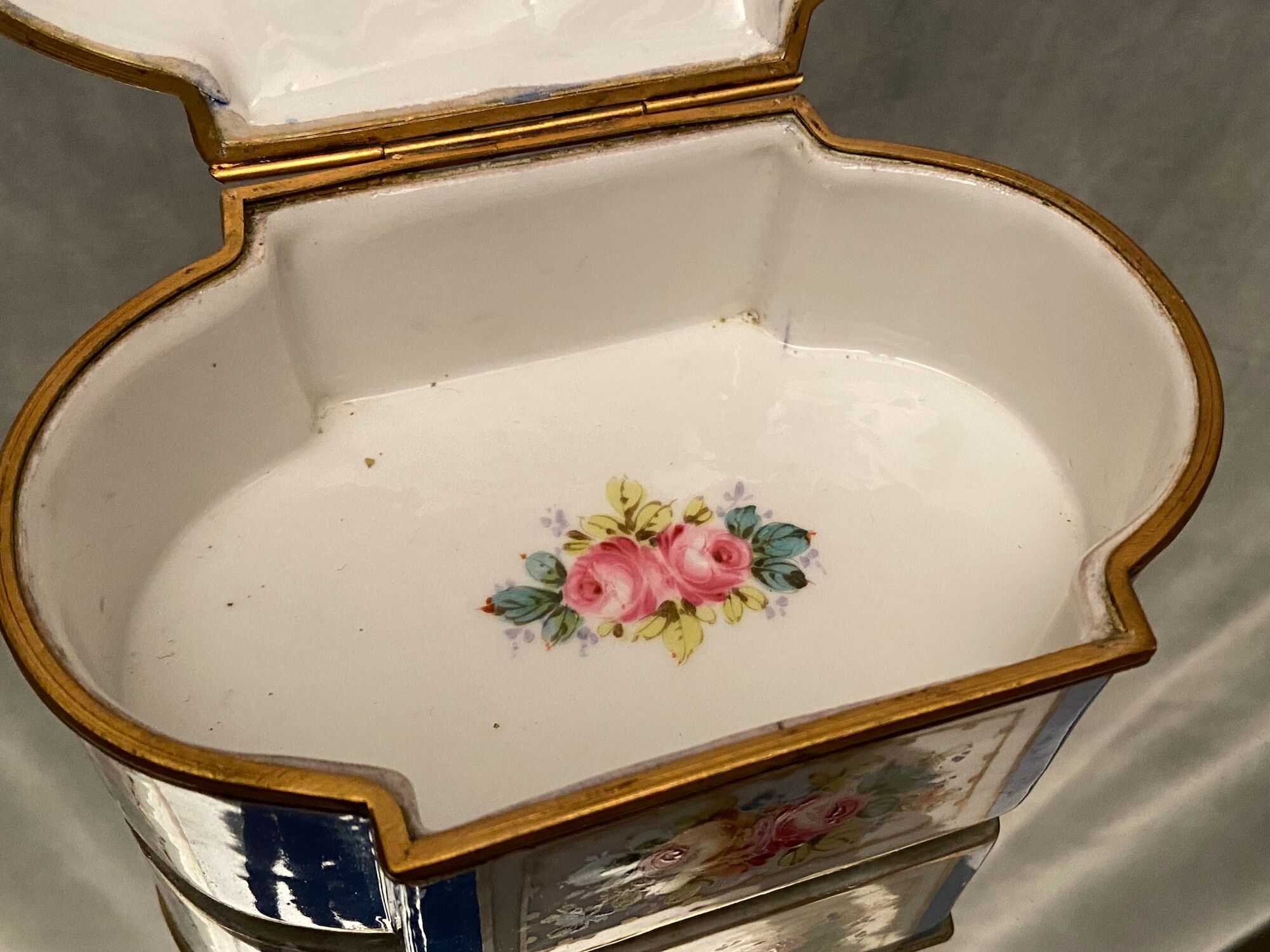 Domed porcelain box polychrome floral decoration on blue background brand Sèvres