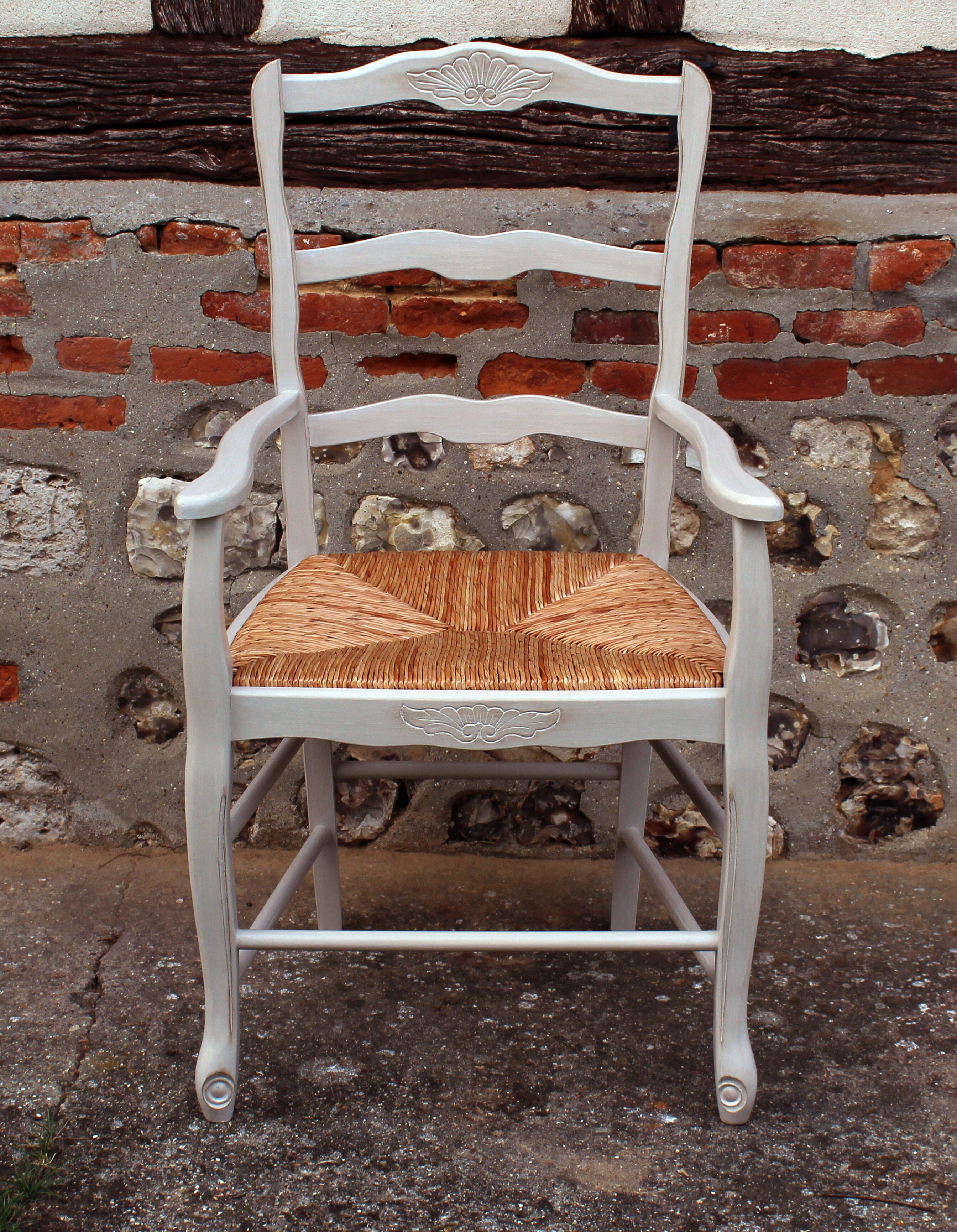Fauteuil provençal paillé campagne chic