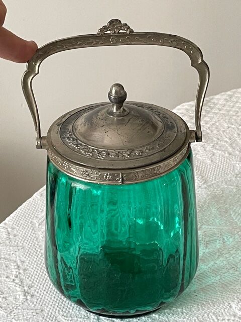 Biscuit bucket XIX th century.