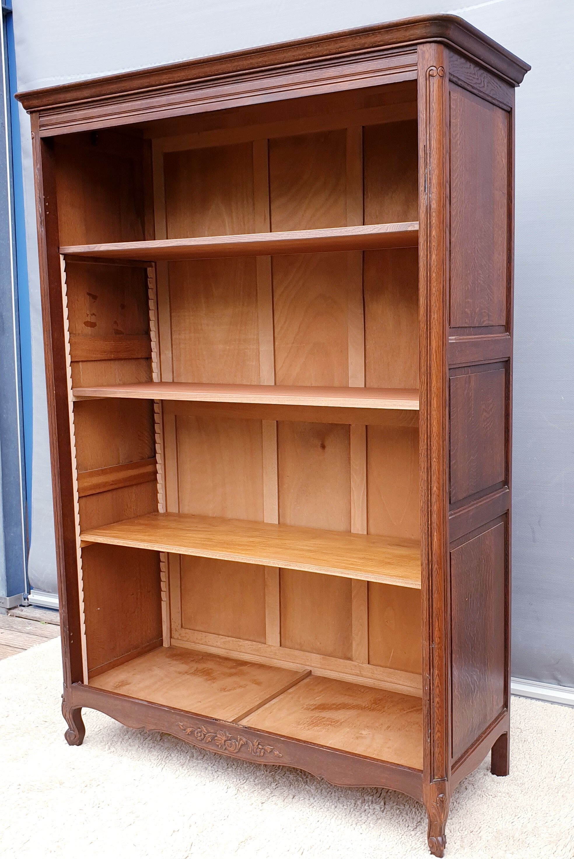 Evolutionary bookcase dressing room Oak Louis XV style
