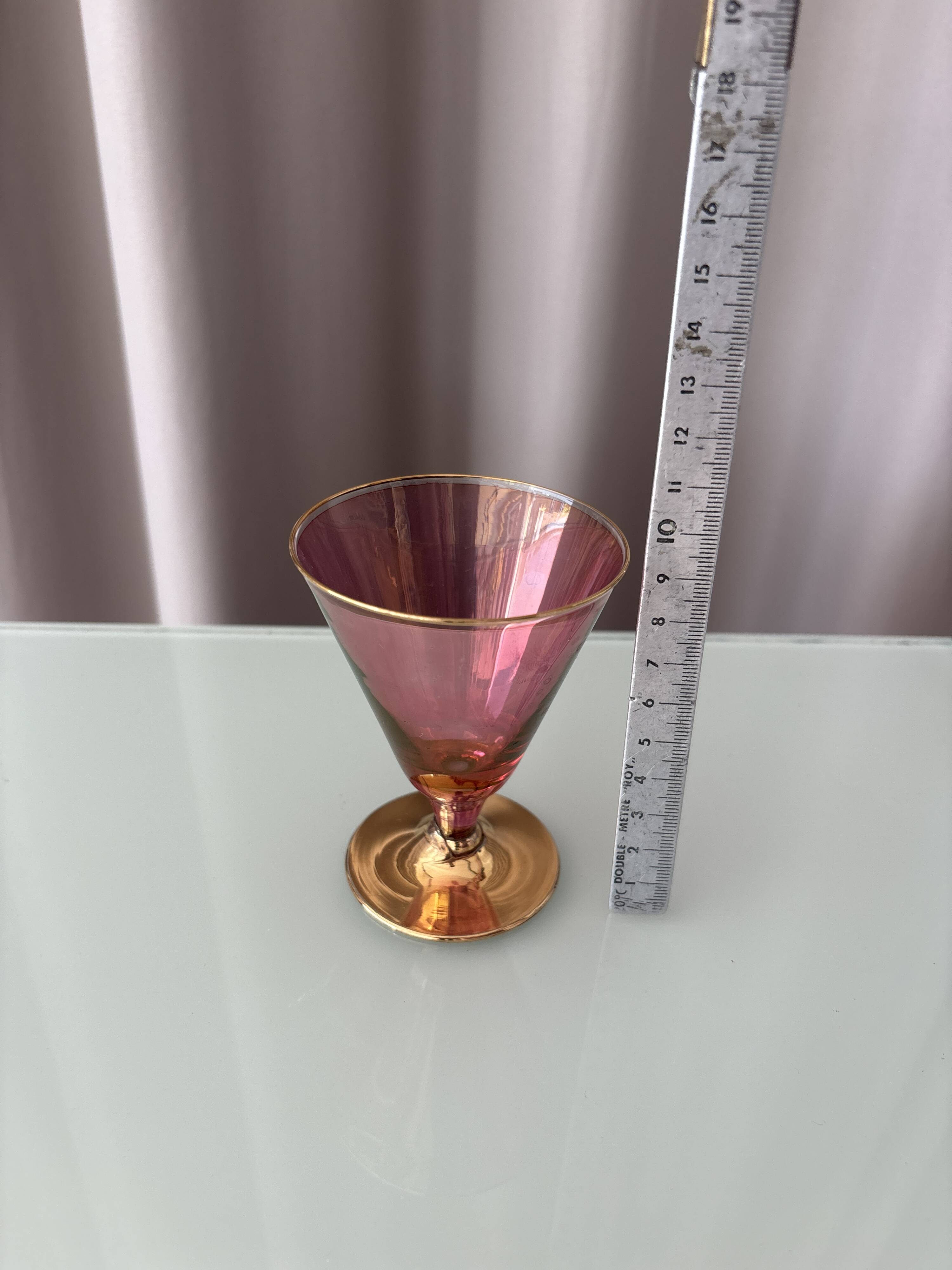 Set of 8 Vintage Italian Murano Style Cocktail Glasses – Gold Lustre – Mult