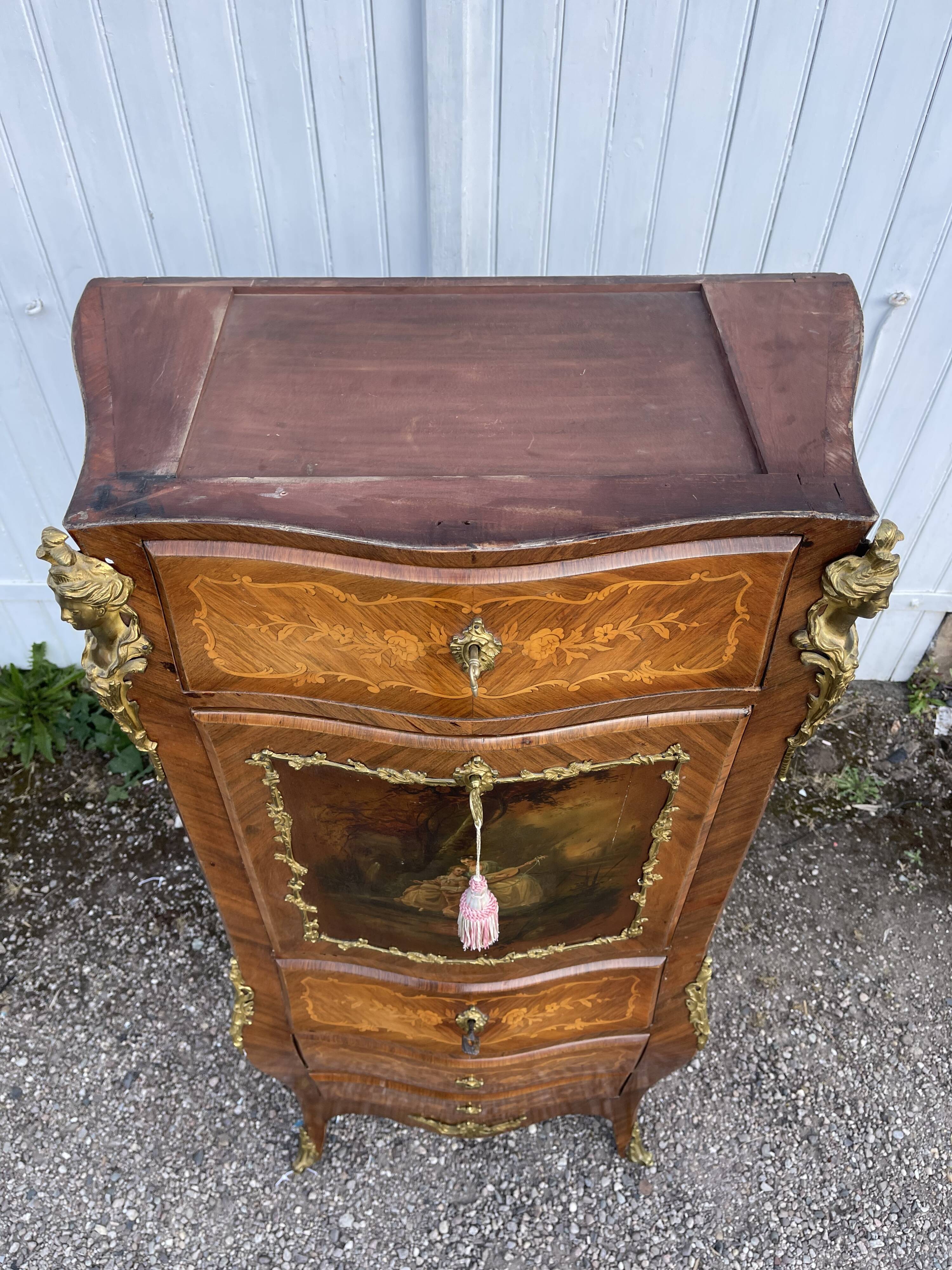 Secretary louis XV curved, varnish Martin, marquetry