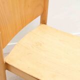 Chaise style scandinave à dossier rond
