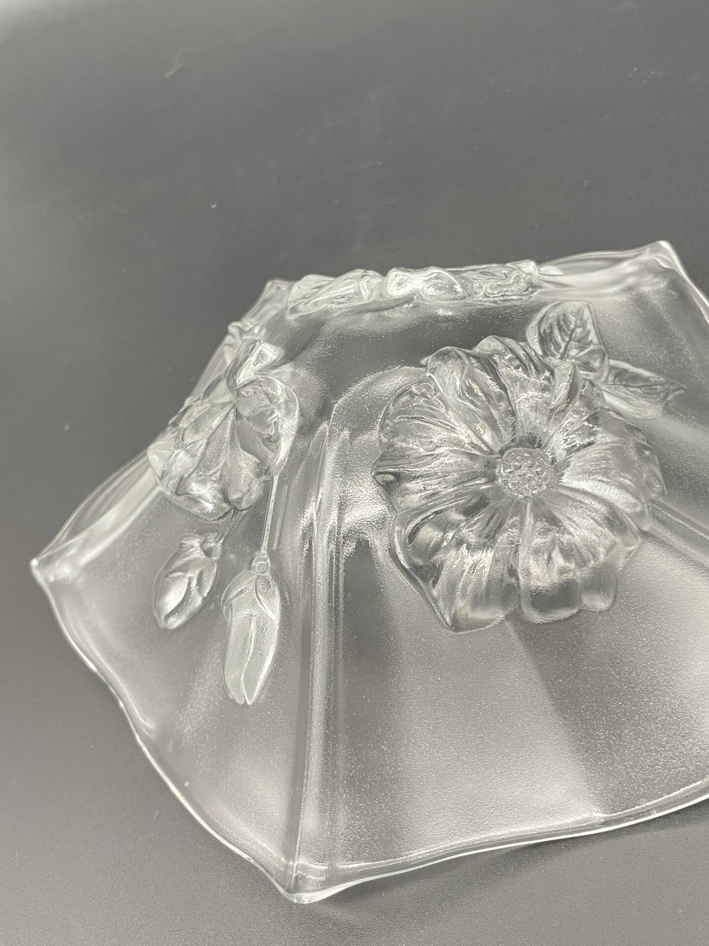 Small vintage glass bowl with flowers Walther Glas – Evita, Germany