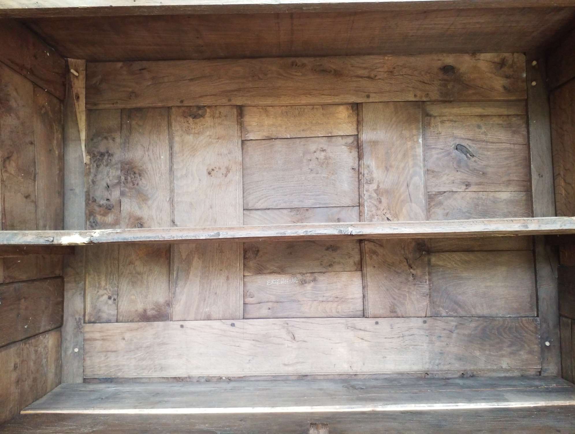 Armoire en chêne
