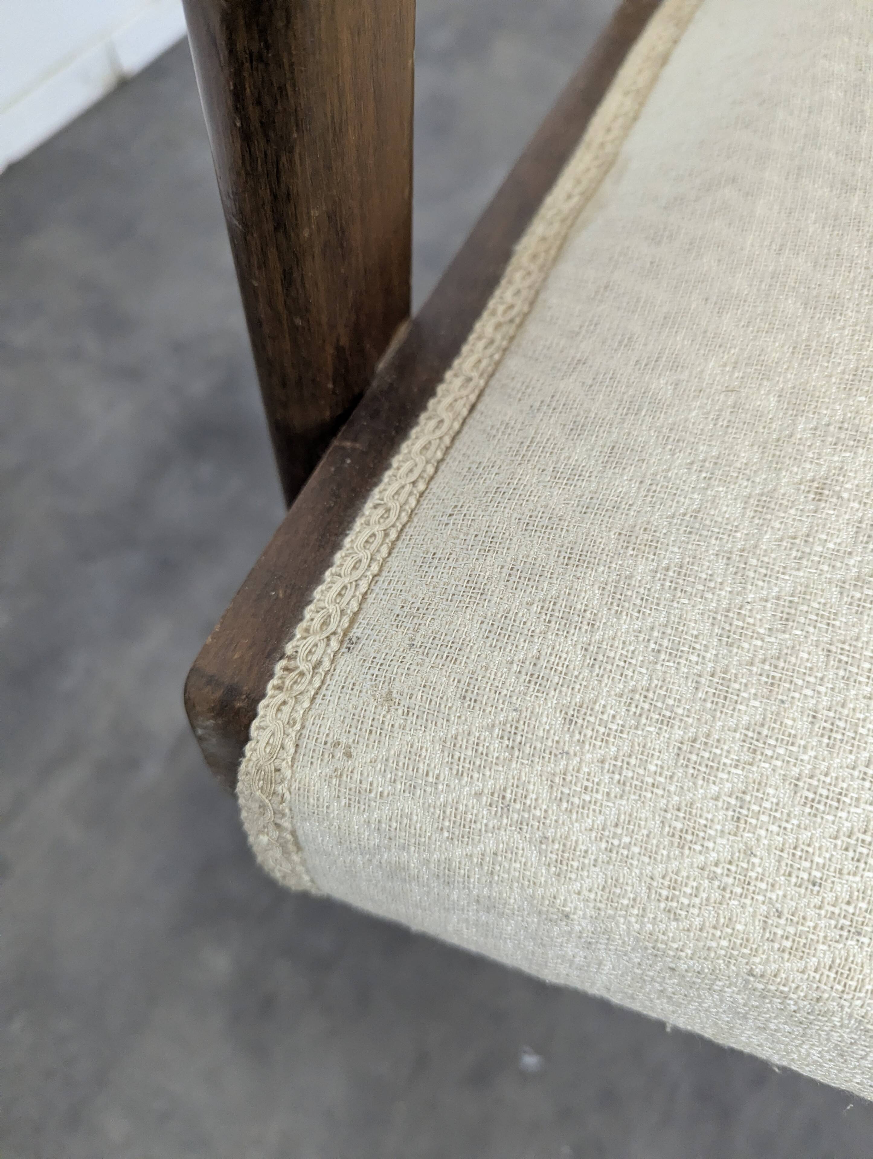 Fauteuil de bureau reconstruction